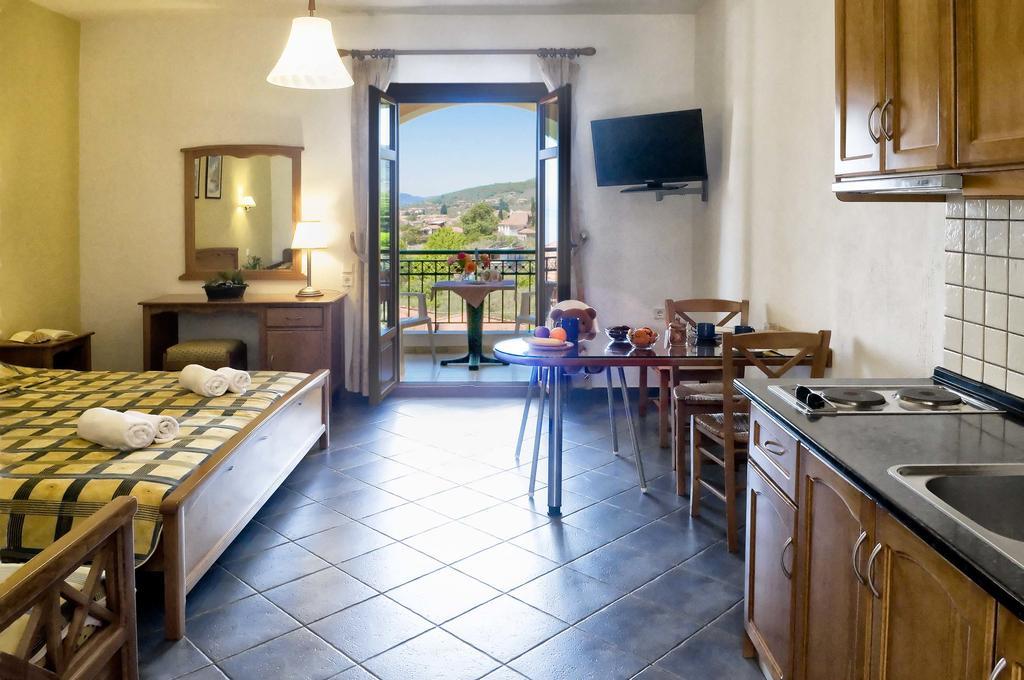 Hotel Apartments Sikia Като-Ґацеа Номер фото