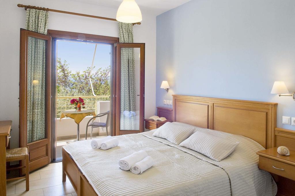 Hotel Apartments Sikia Като-Ґацеа Екстер'єр фото